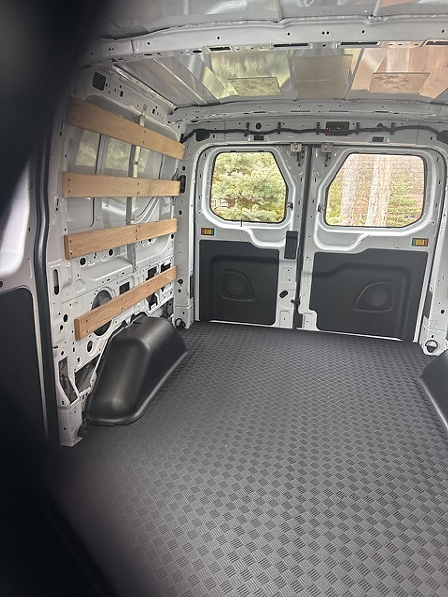 Used 2024 Ford Transit 250 w/ Exterior Upgrade Package image 11