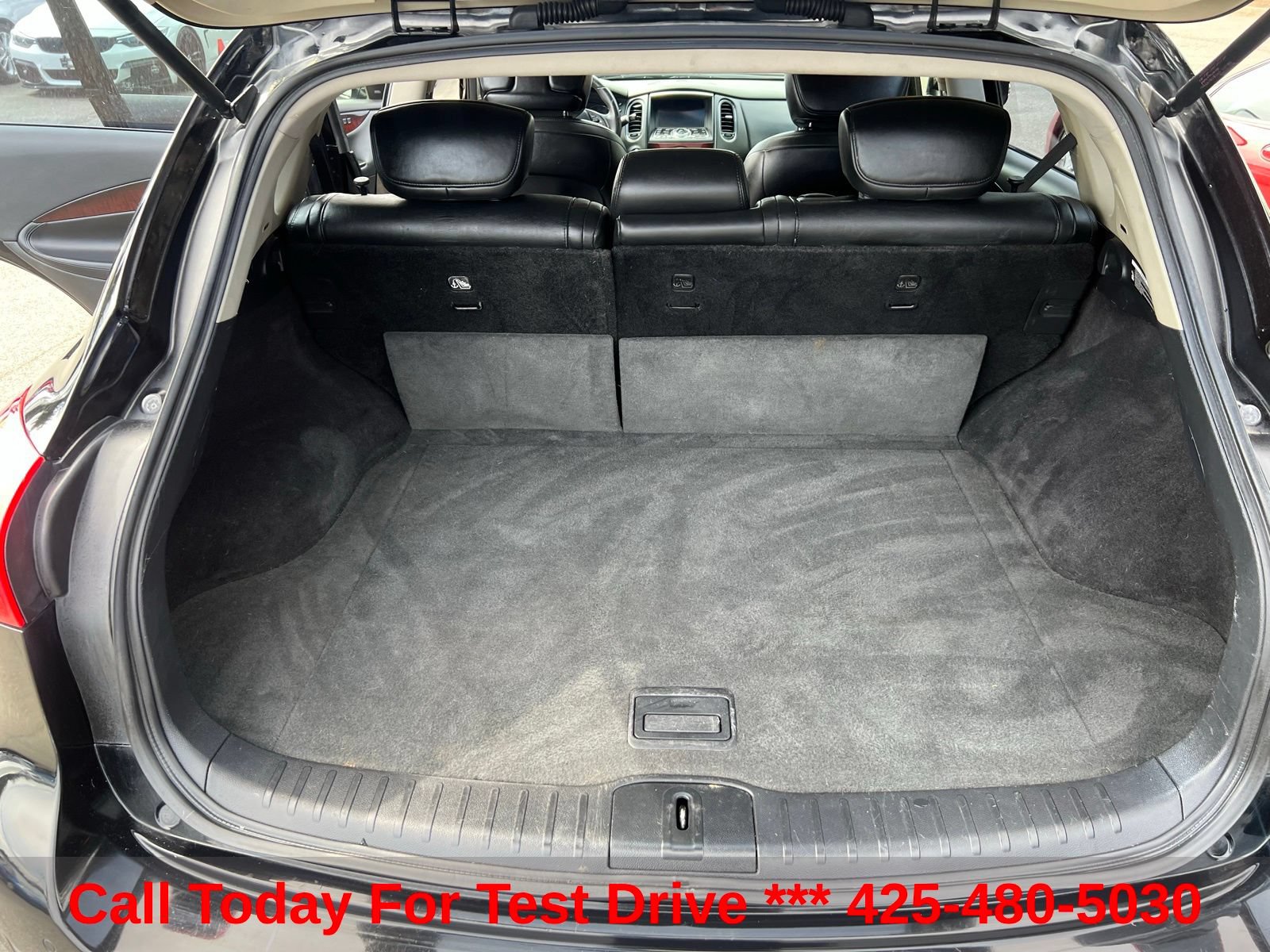 Used 2016 INFINITI QX50 AWD w/ Technology Package image 21