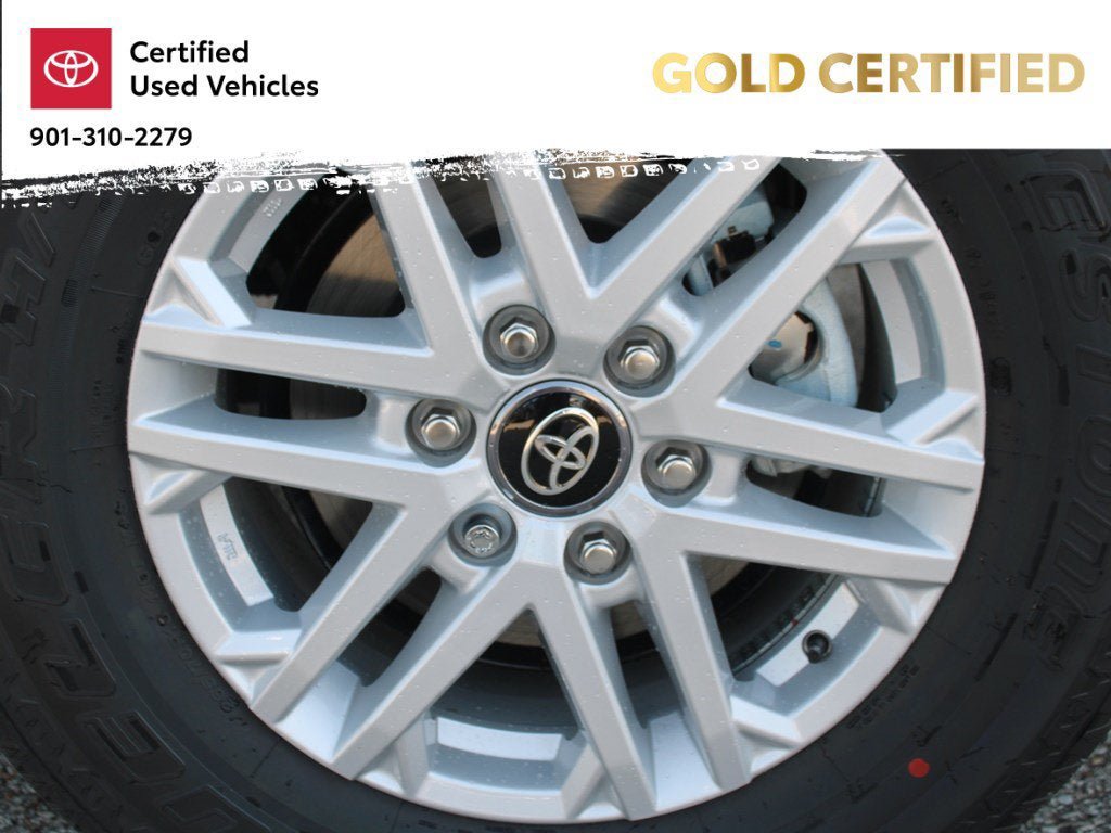 Used 2026 Toyota Tundra SR5 w/ SR5 Convenience Package AWD/4WD image 17