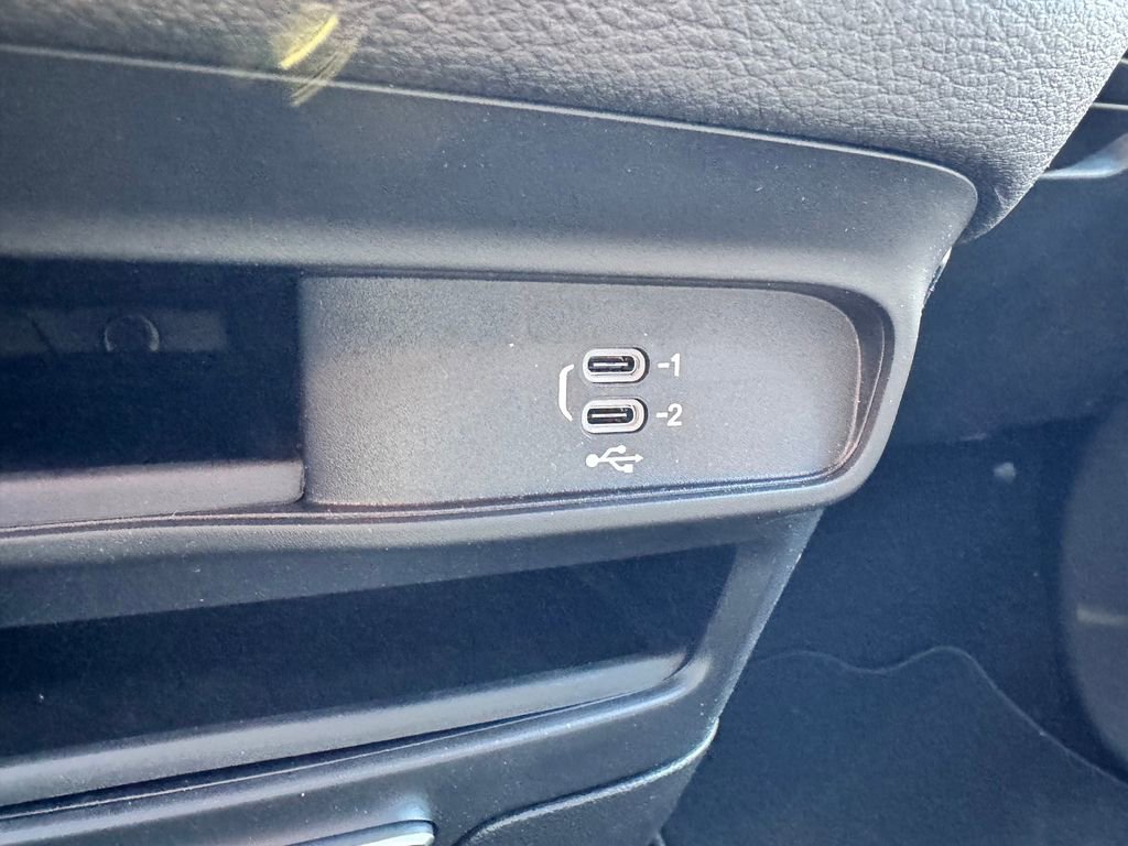 New 2026 Chrysler Pacifica Select image 20