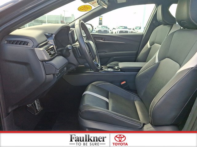 Certified 2025 Toyota Camry SE FWD image 13