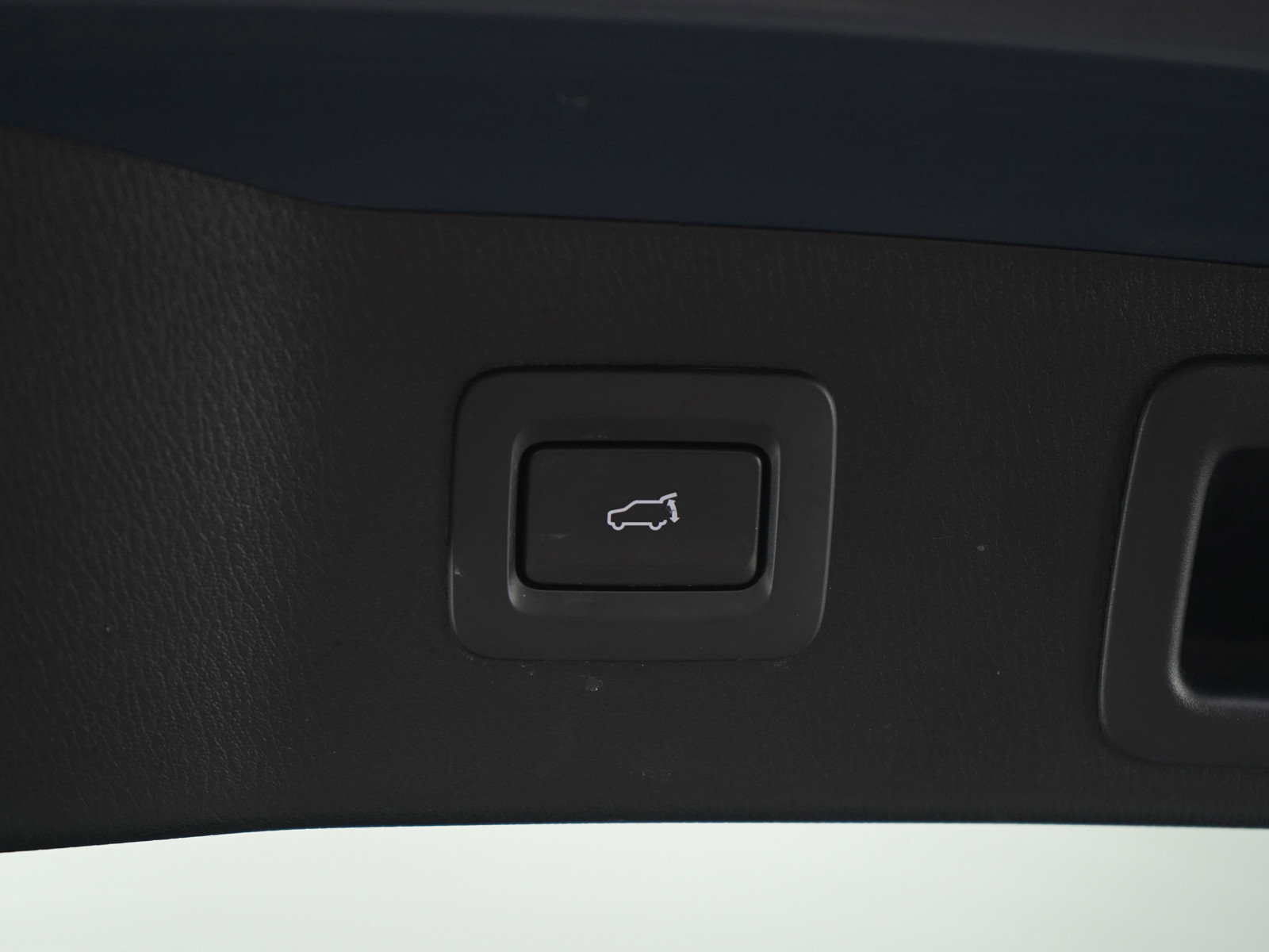 Used 2025 MAZDA CX-5 Carbon Edition image 17