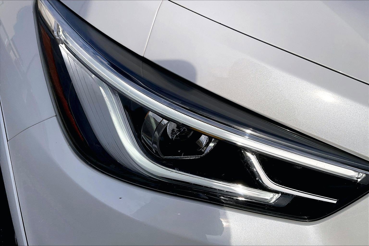 Used 2023 INFINITI QX80 Premium Select w/ Cargo Package image 24