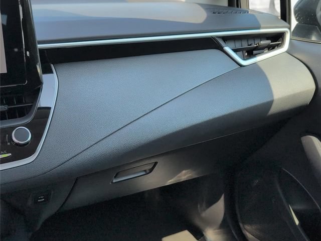 Used 2024 Toyota Corolla LE FWD image 19