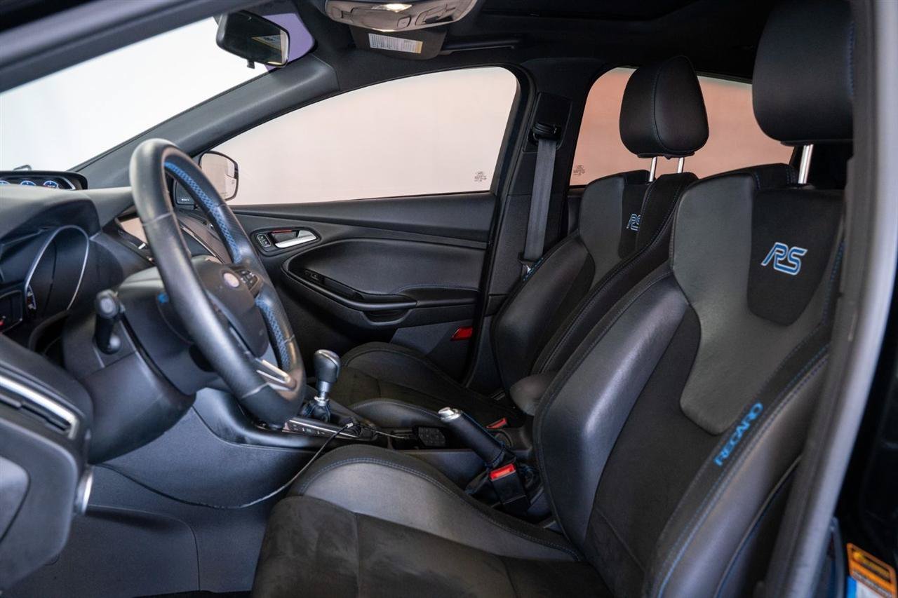 Used 2017 Ford Focus RS AWD/4WD image 10