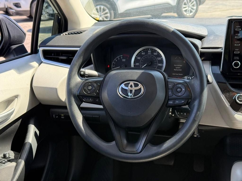 Used 2020 Toyota Corolla LE FWD image 11