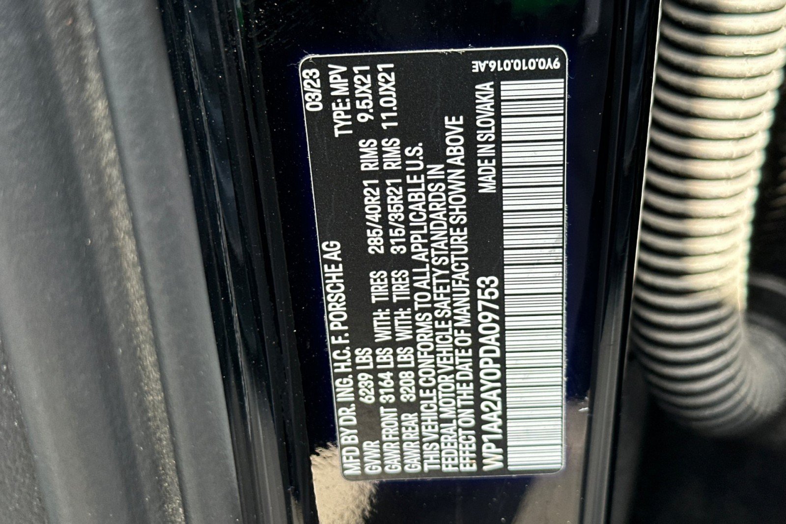 Certified 2023 Porsche Cayenne AWD/4WD image 29