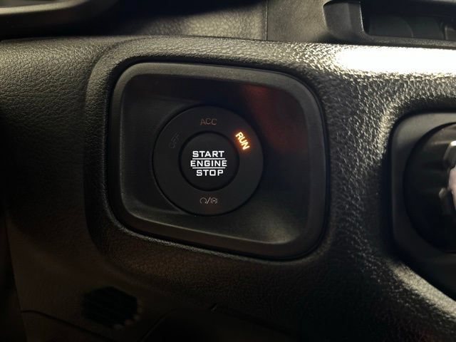Used 2024 Jeep Wrangler Unlimited AWD/4WD image 27
