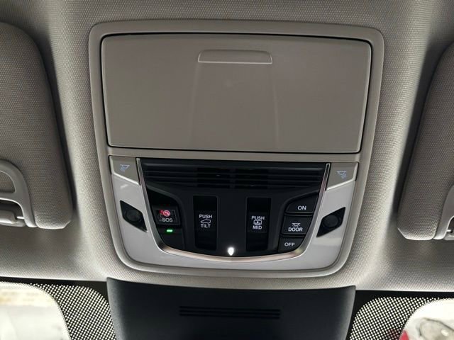 Certified 2026 Acura MDX FWD w/ Technology Package image 25