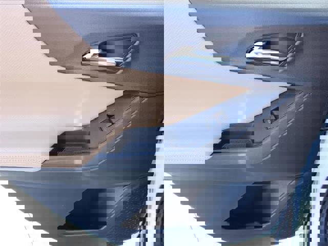 New 2026 Chevrolet Equinox ACTIV w/ Convenience Package III image 32