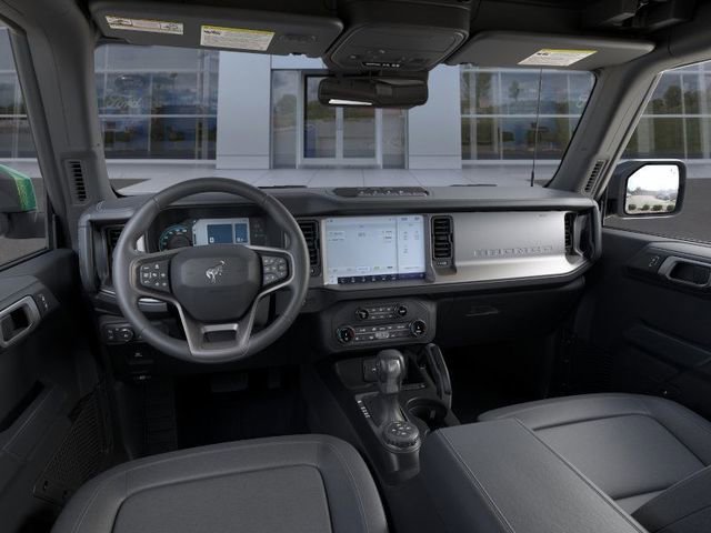 New 2025 Ford Bronco Outer Banks w/ Sasquatch Package image 10