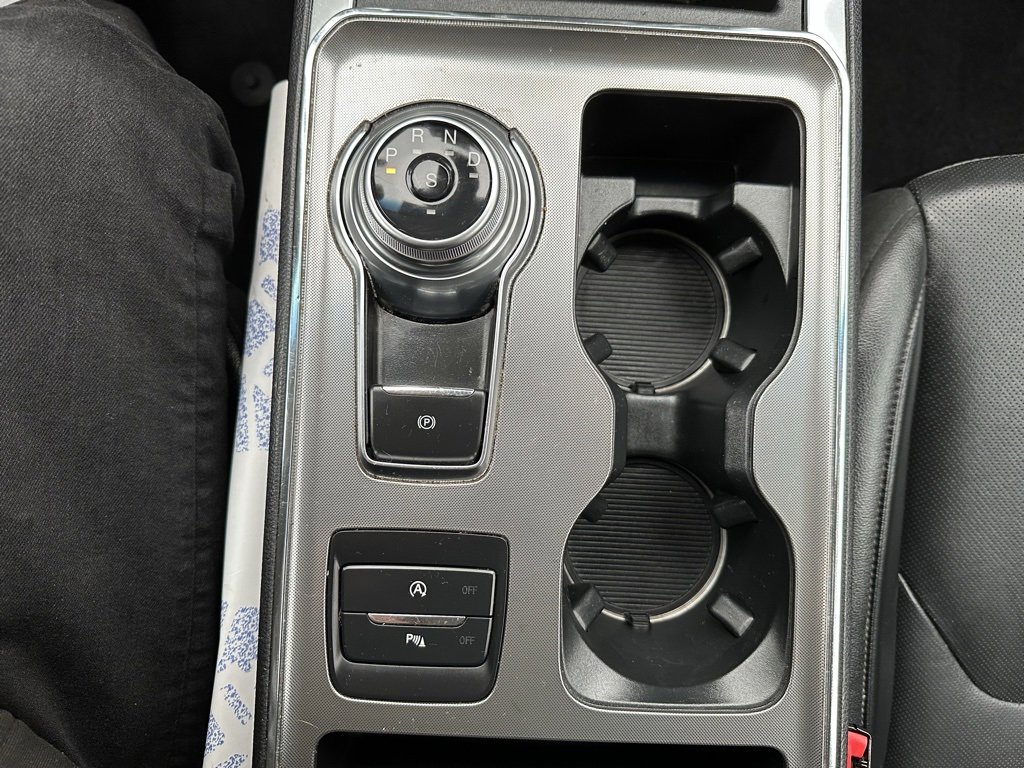 Used 2022 Ford Edge Titanium w/ Equipment Group 301A image 33