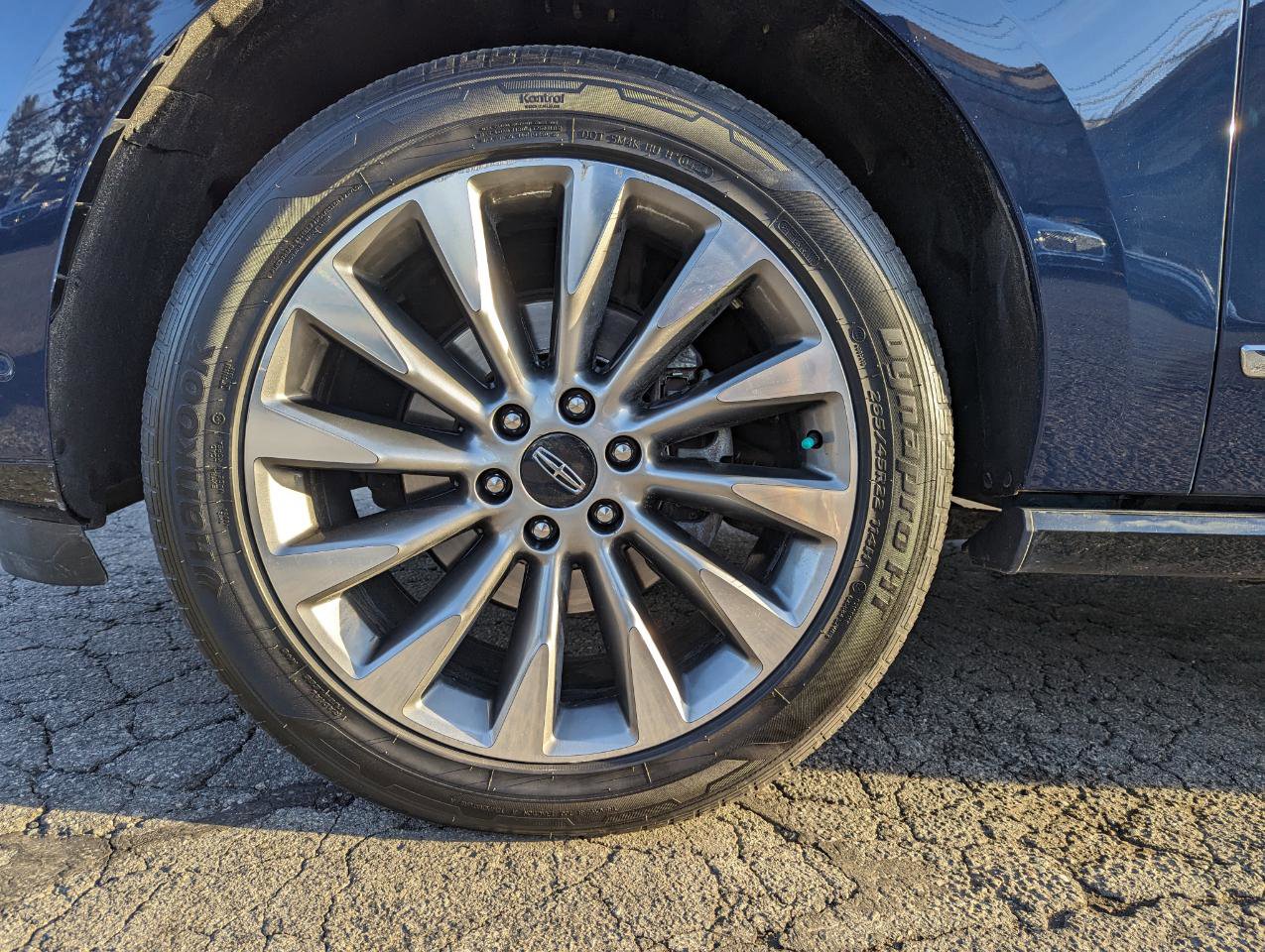 Used 2020 Lincoln Navigator L Reserve w/ Equipment Group 201A Reserve image 61