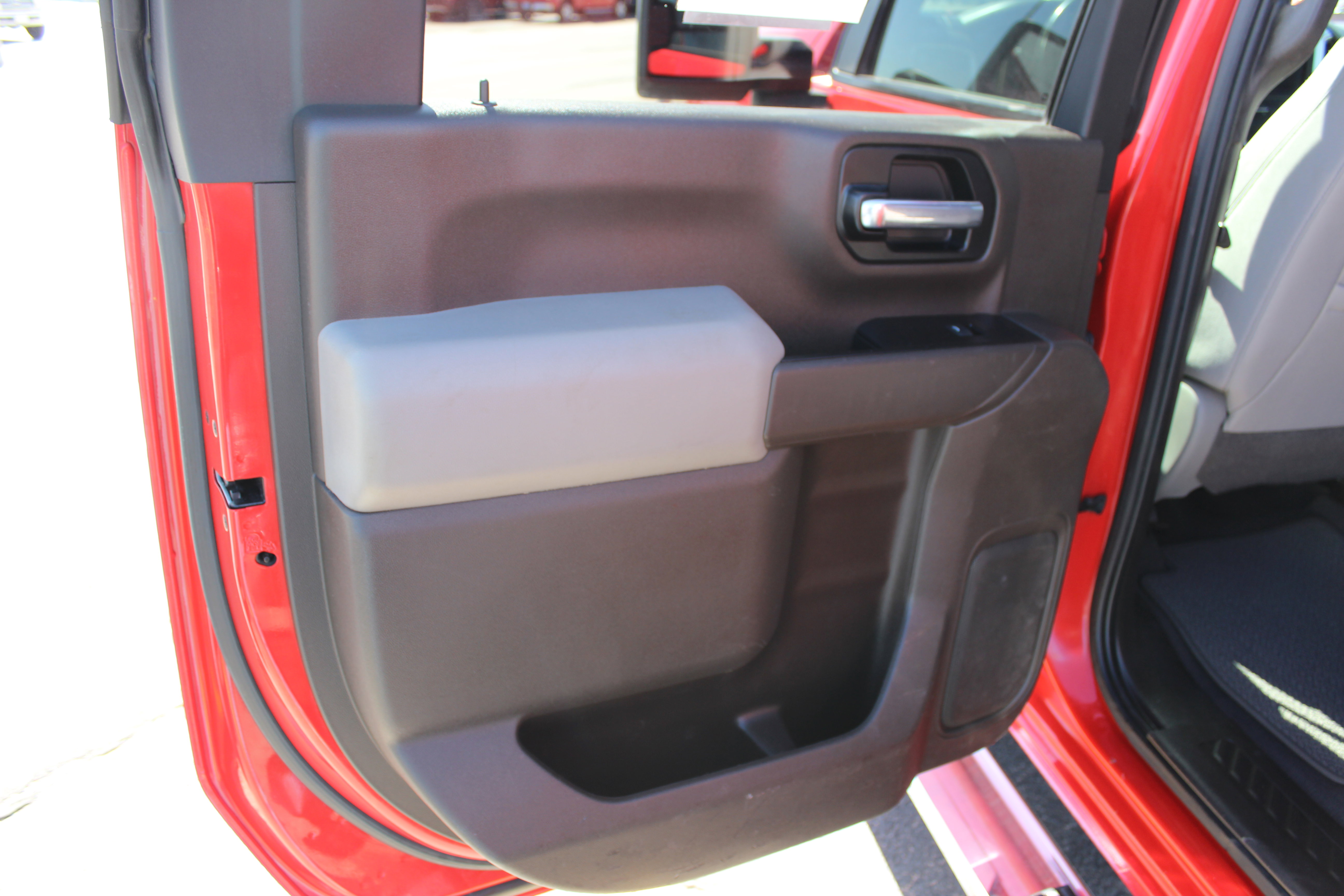 Used 2021 Chevrolet Silverado 3500 LT w/ Convenience Package image 15