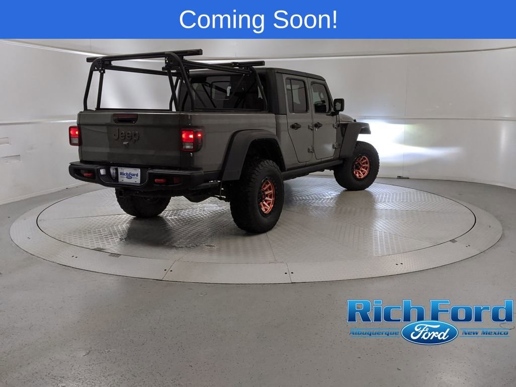 Used 2021 Jeep Gladiator Rubicon w/ Cold Weather Group image 3