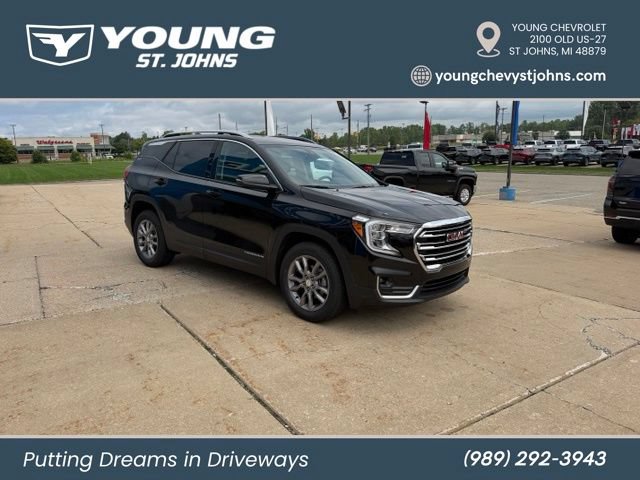 Used 2024 GMC Terrain SLT w/ LPO, Floor Liner Package AWD/4WD image 7