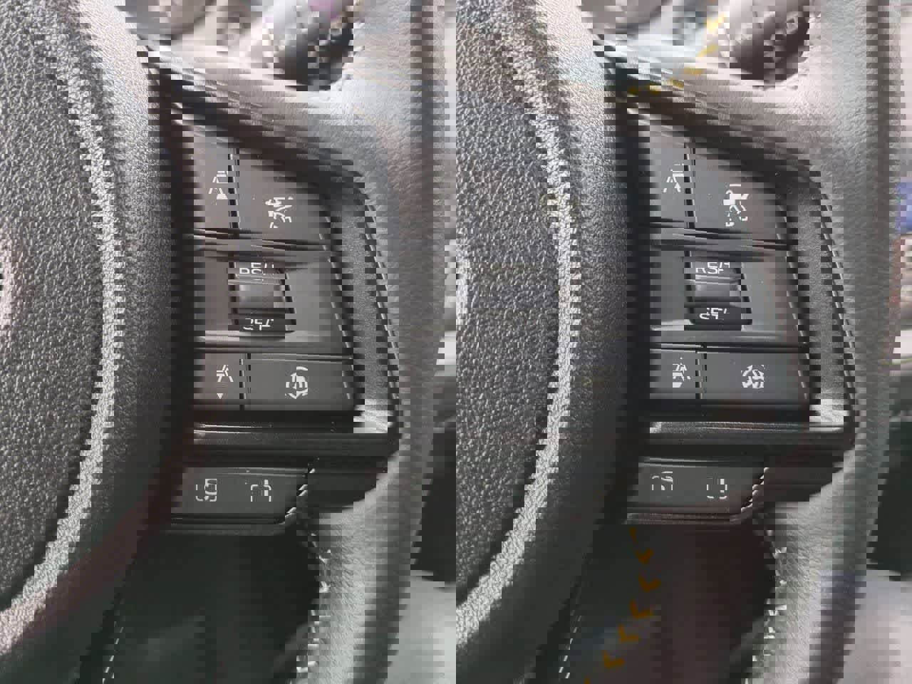 Certified 2025 Subaru Crosstrek 2.5i Sport image 25