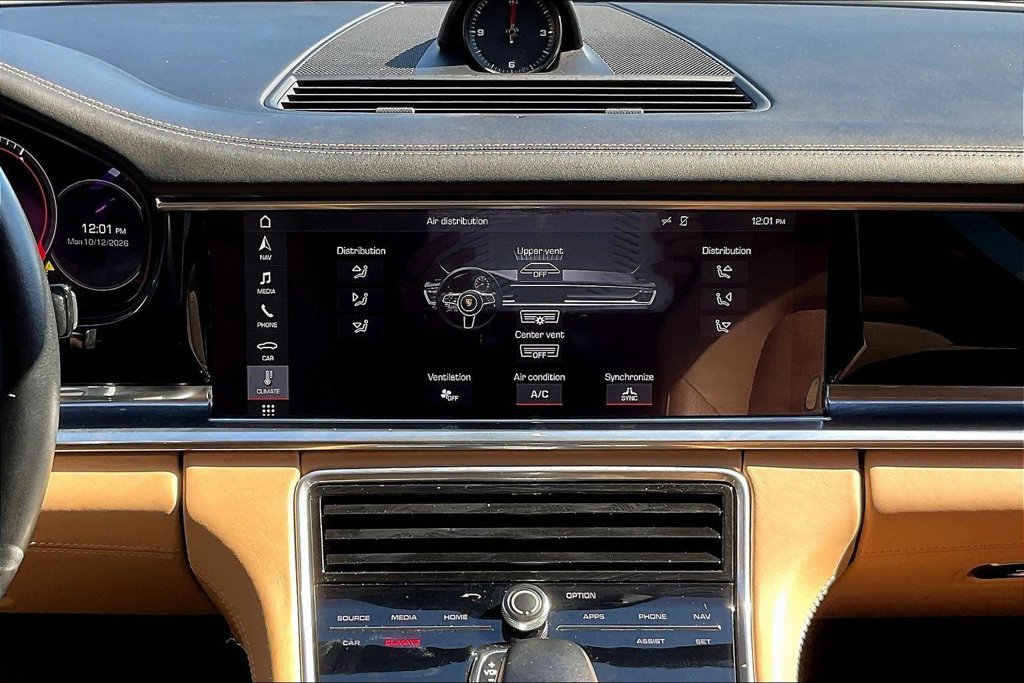 Used 2020 Porsche Panamera w/ Premium Package Plus RWD image 9