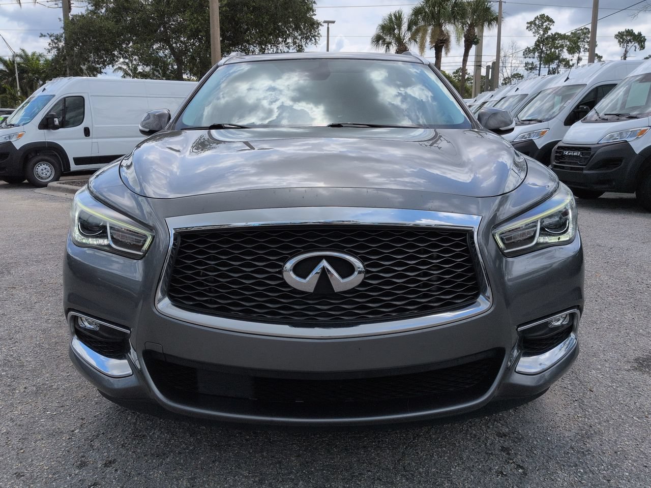 Used 2020 INFINITI QX60 Luxe FWD image 3