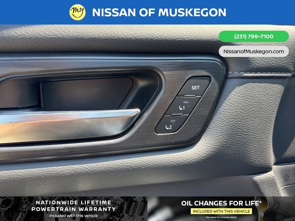 New 2025 Nissan Armada SL w/ Captain's Chari Seat Package image 11