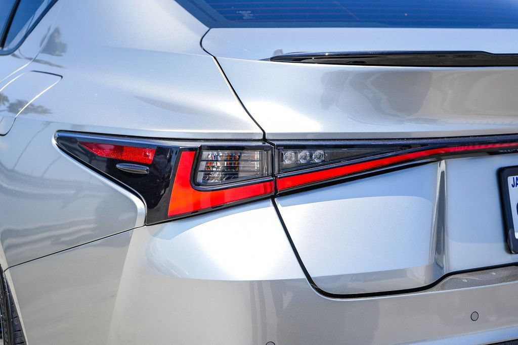Used 2023 Lexus IS 350 F Sport w/ Accessory Package 2 RWD image 10