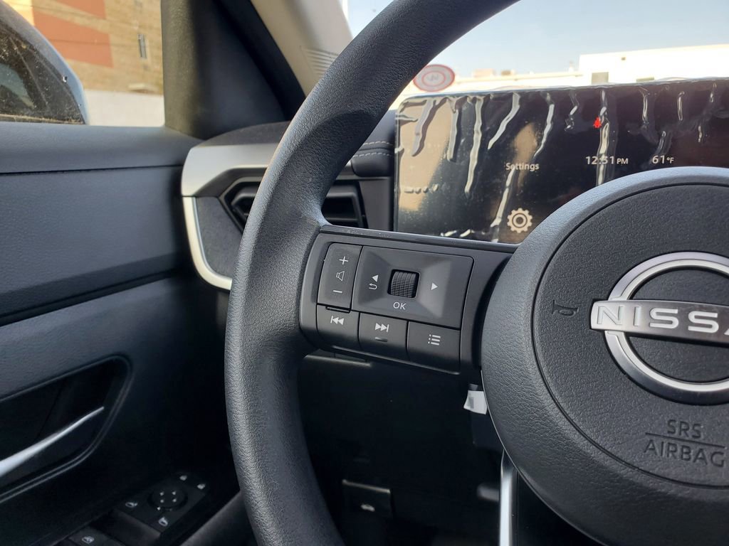 New 2026 Nissan Kicks SV image 18