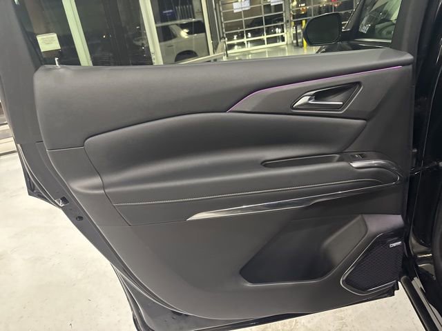 Used 2025 Chevrolet Traverse High Country w/ LPO, Floor Liner Package image 27