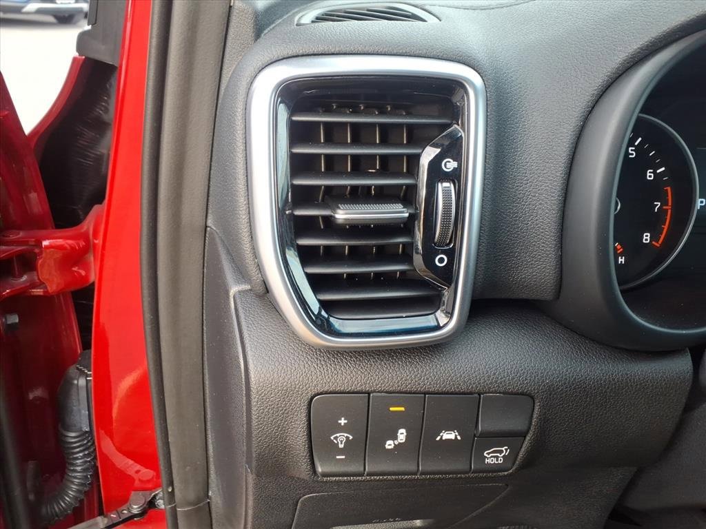 Used 2022 Kia Sportage EX w/ EX Technology Package image 28