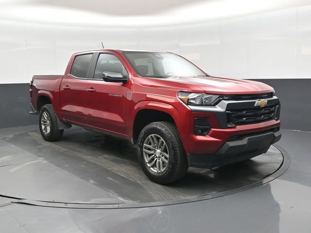 Used 2024 Chevrolet Colorado LT w/ LT Convenience Package II image 1