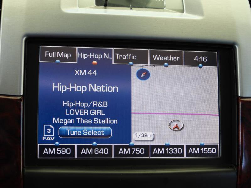 Used 2013 Cadillac Escalade Luxury image 57