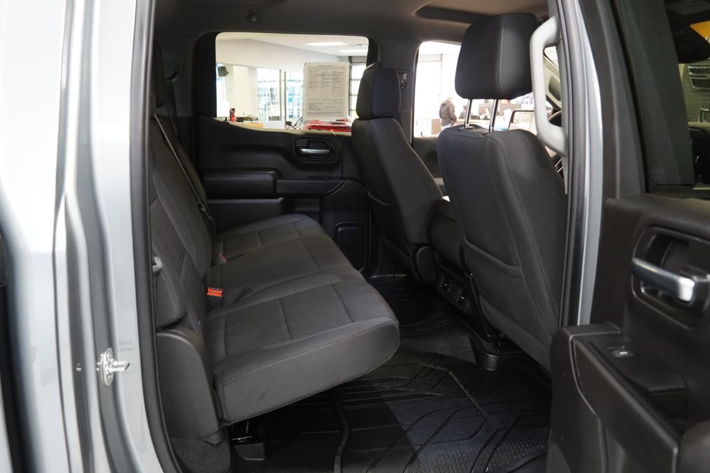 Used 2025 Chevrolet Silverado 1500 Custom image 22