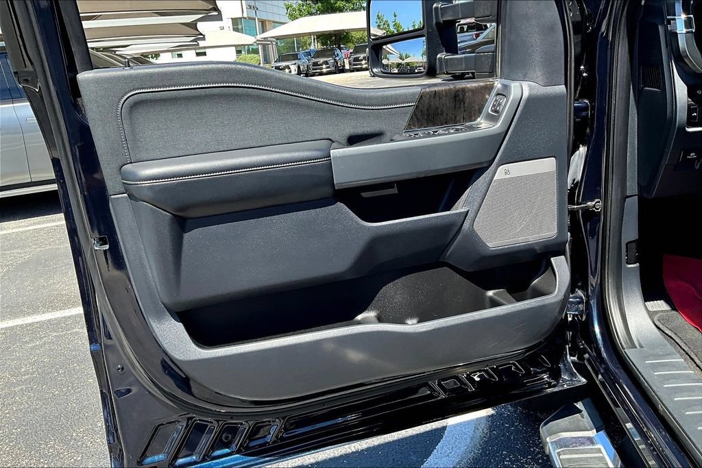 Used 2024 Ford F250 Lariat w/ Chrome Package AWD/4WD image 25