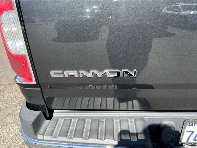 Certified 2016 GMC Canyon 2WD Crew Cab w/ Convenience Package image 27