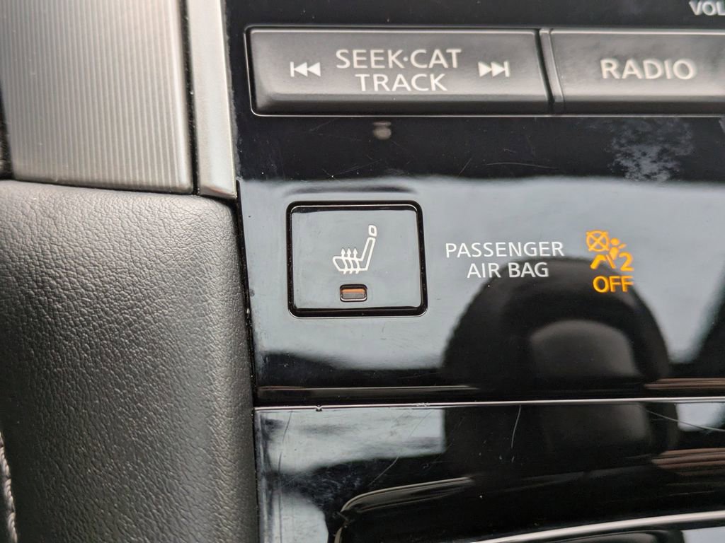 Used 2017 INFINITI Q60 w/ Premium Plus Package 3.0T image 23