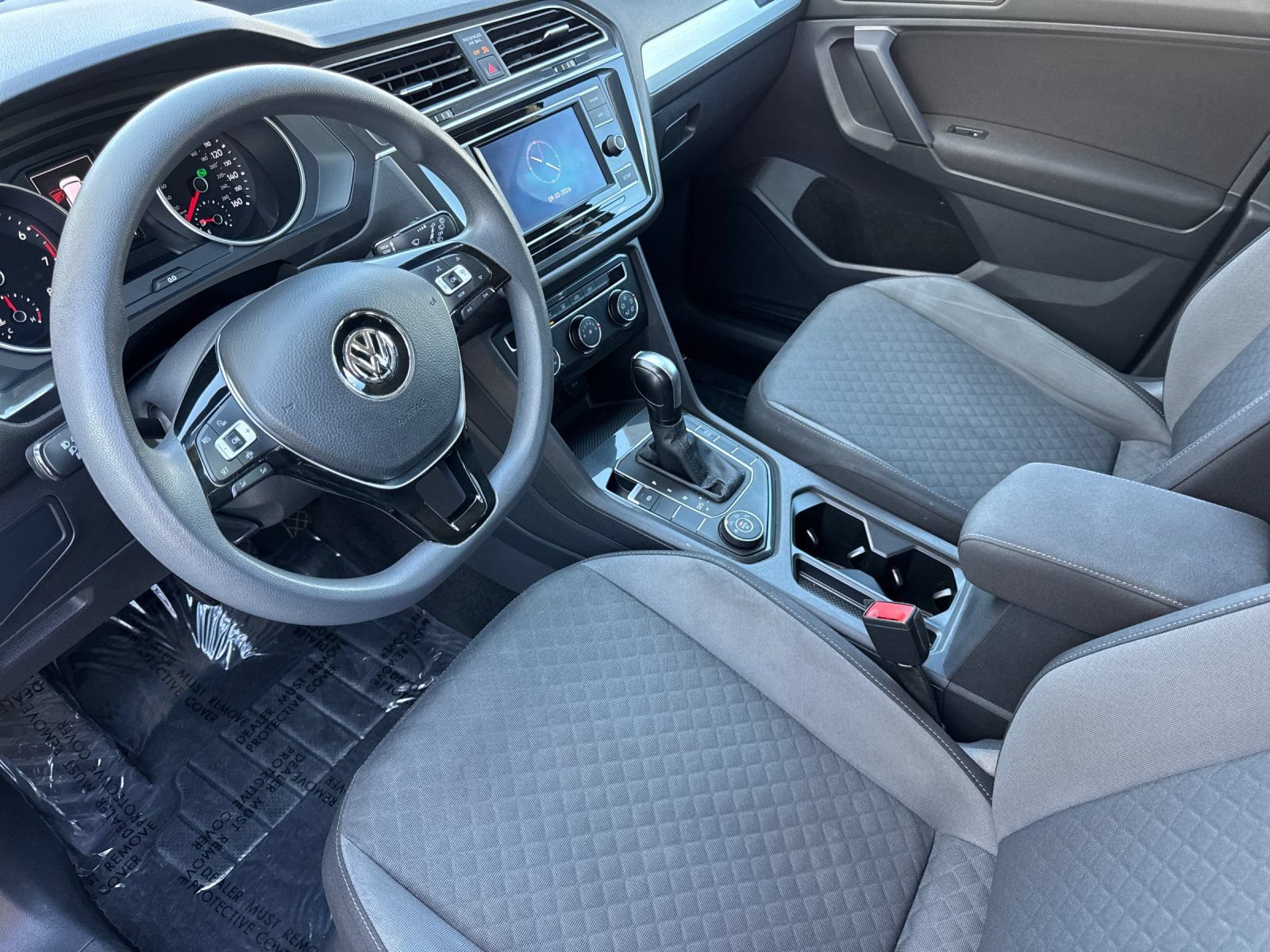 Used 2019 Volkswagen Tiguan S w/ 3rd Row Seat Package AWD/4WD image 10