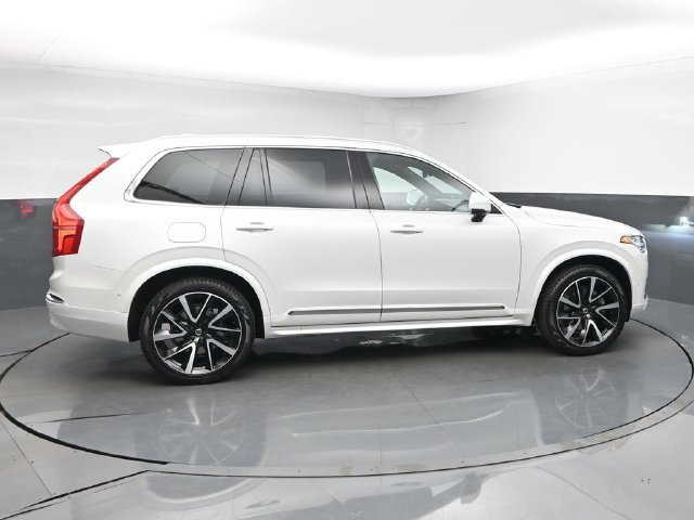 Used 2024 Volvo XC90 B6 Ultimate w/ Protection Package AWD/4WD image 9