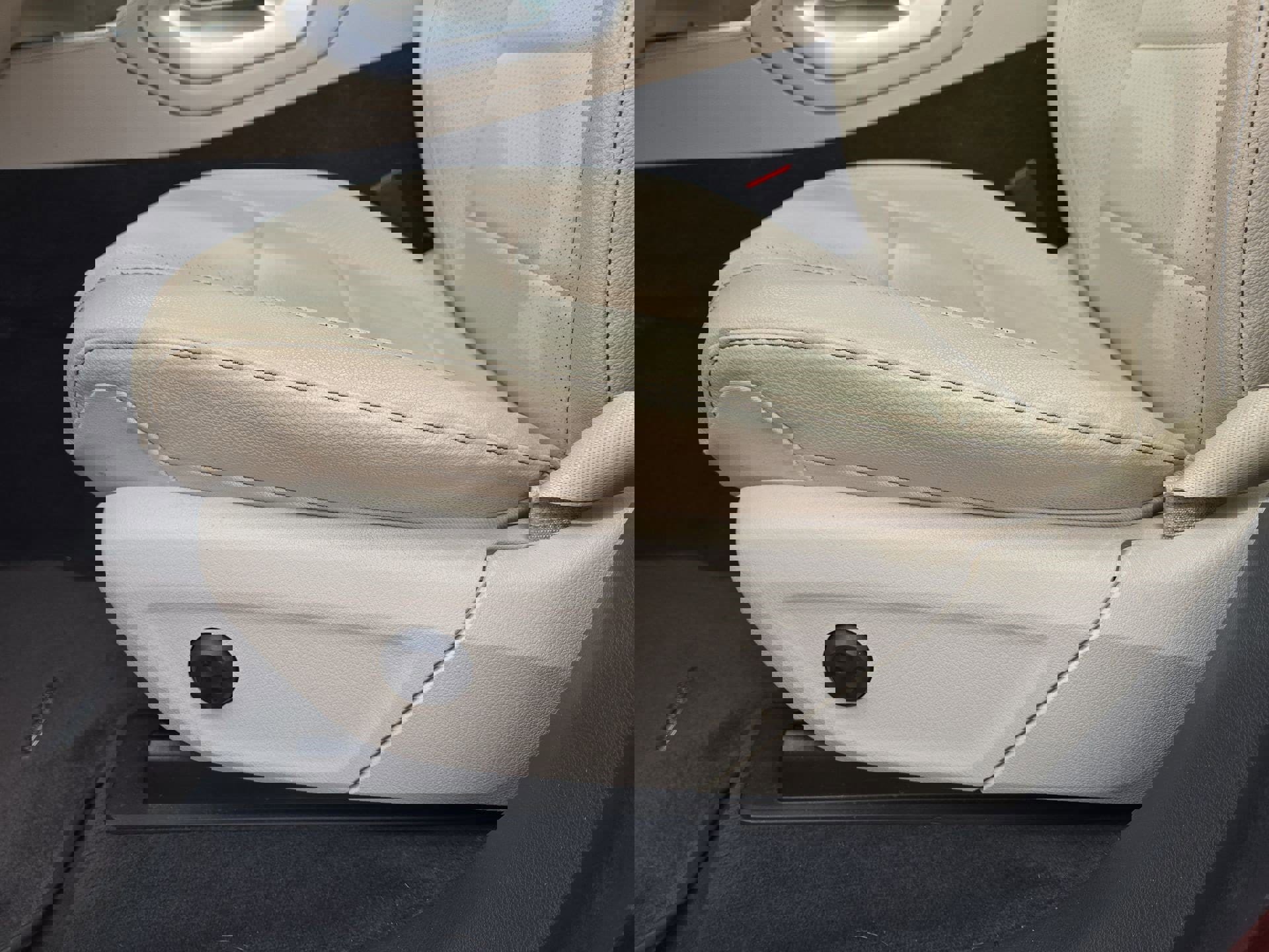 Used 2020 Mercedes-Benz GLE 350 4MATIC image 17