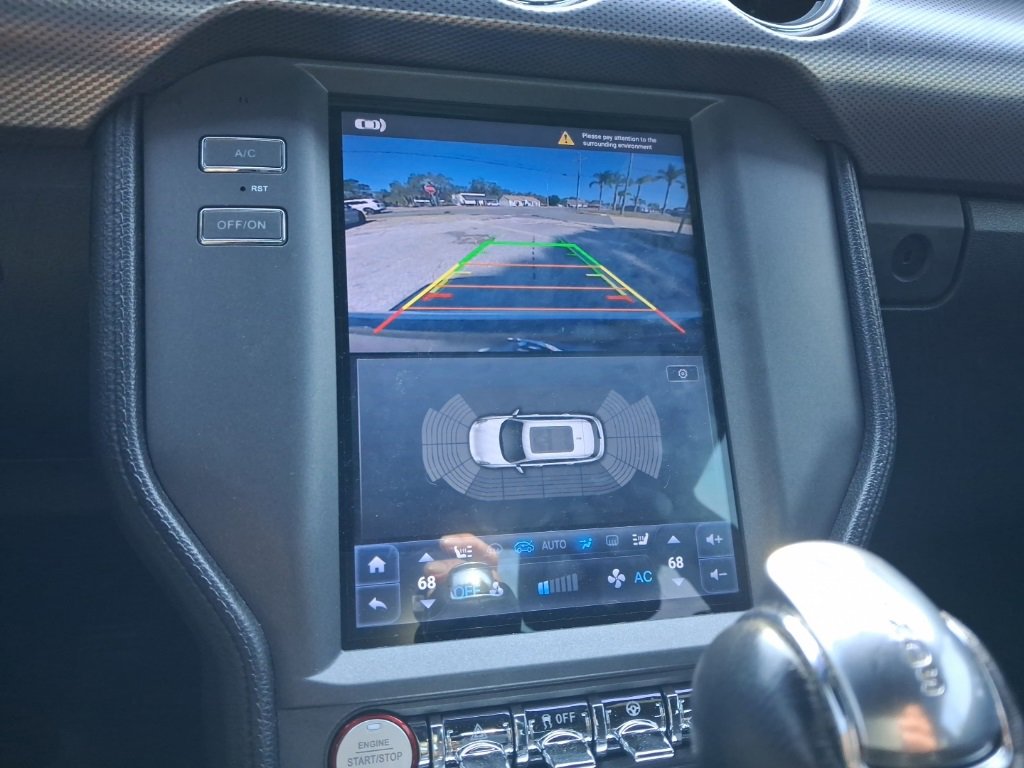 Used 2017 Ford Mustang Coupe image 21