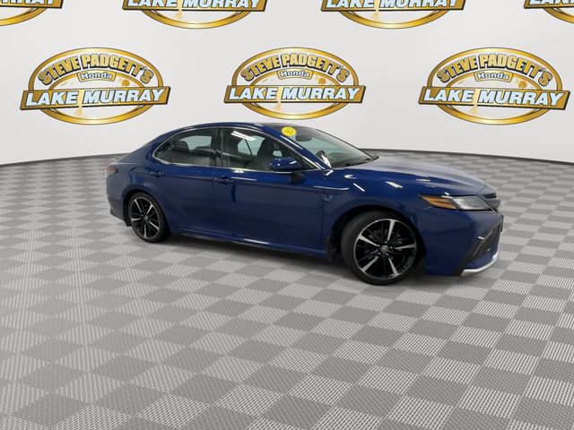 Used 2023 Toyota Camry XSE FWD image 4
