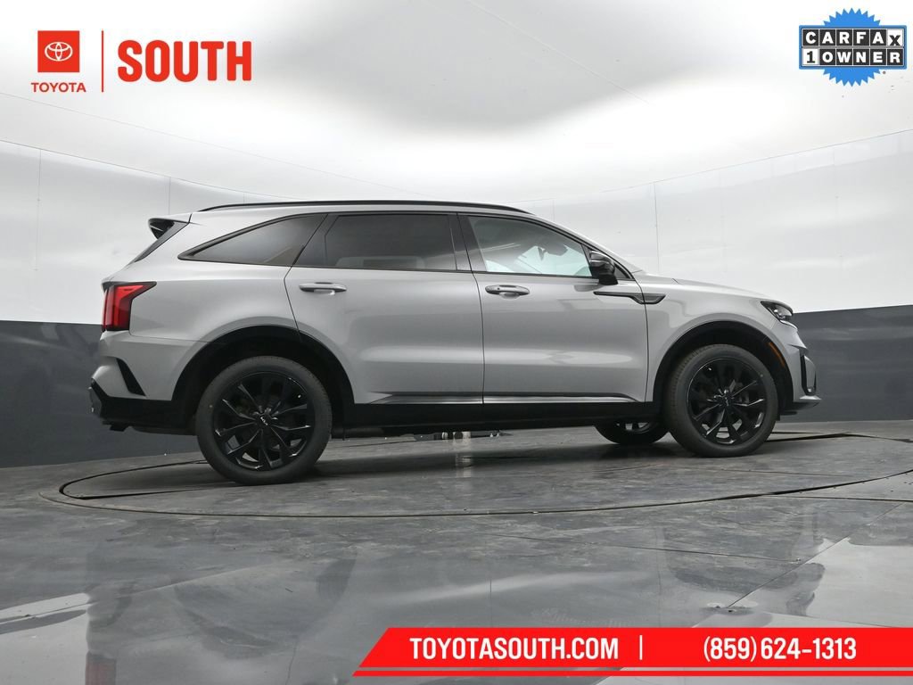 Used 2022 Kia Sorento SX image 46