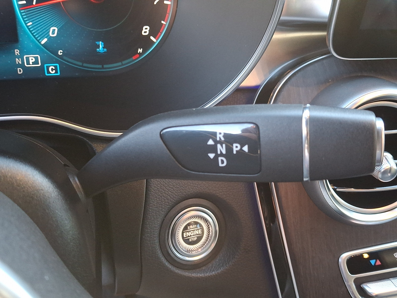 Certified 2022 Mercedes-Benz GLC 300 4MATIC image 15