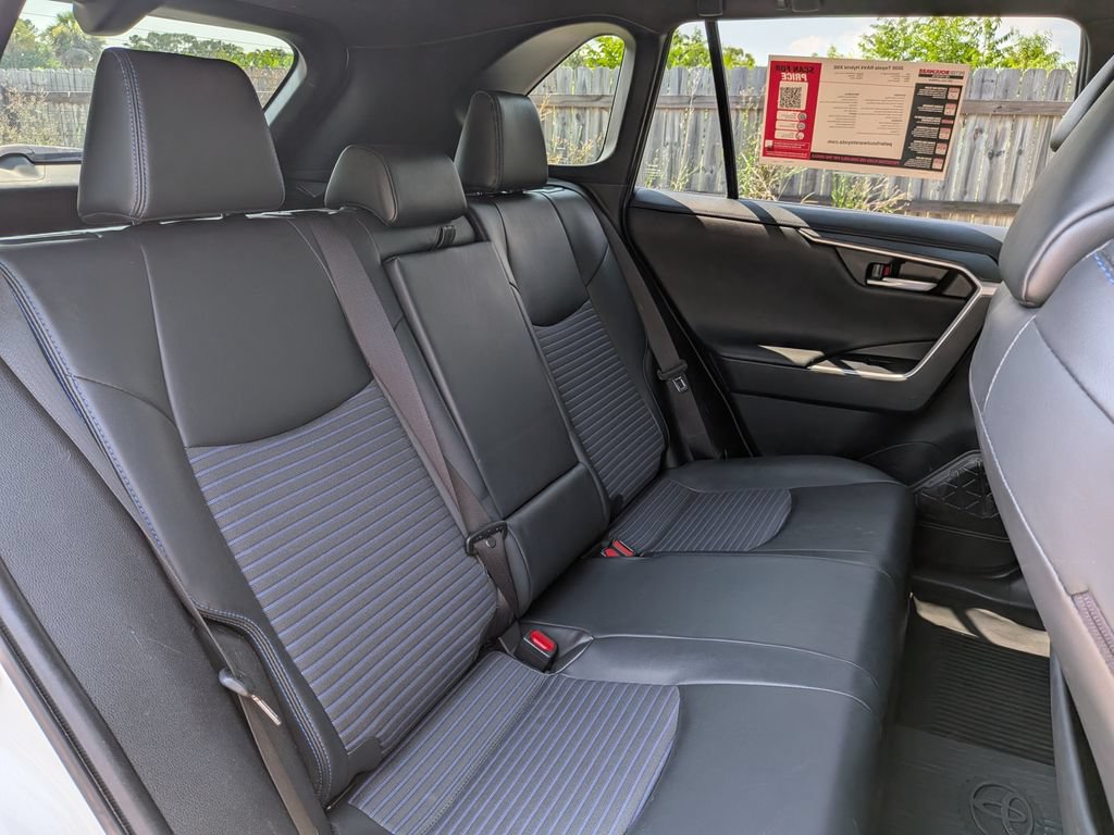 Used 2020 Toyota RAV4 XSE AWD/4WD image 26