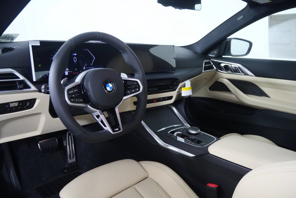 Used 2027 BMW 430i Coupe w/ M Sport Package RWD image 13