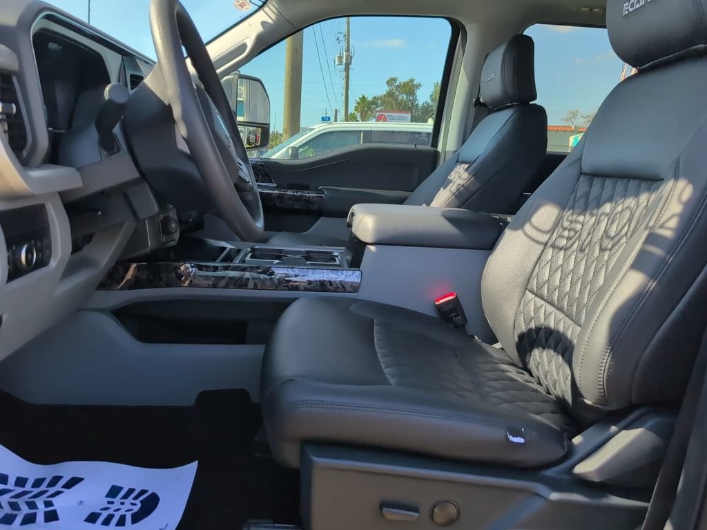 New 2026 Ford F250 XLT w/ XLT Premium Package image 7