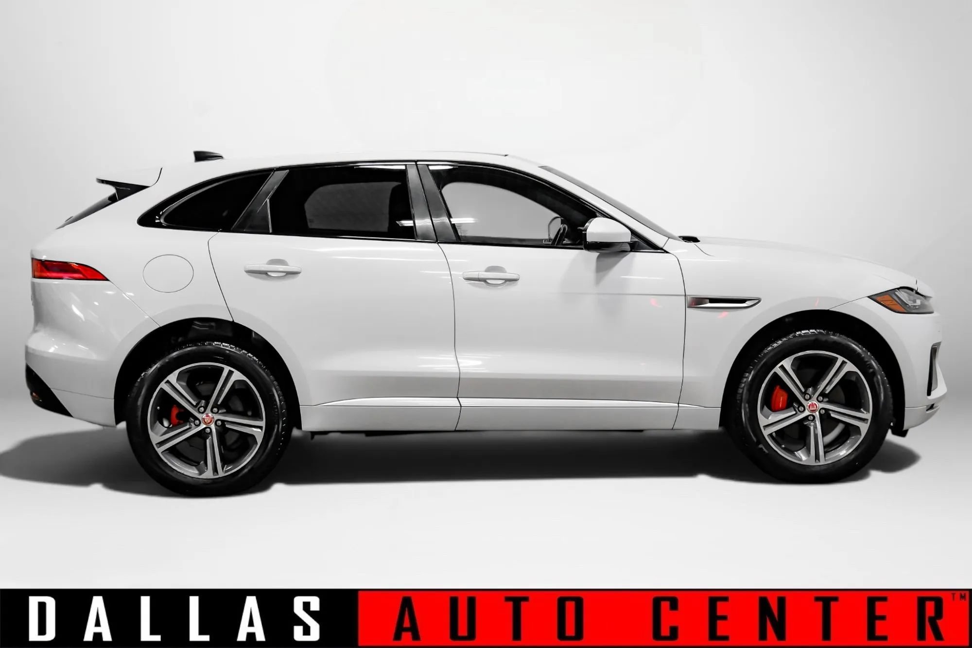 Used 2020 Jaguar F-PACE S AWD/4WD image 4