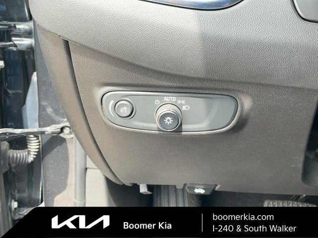 Used 2023 Chevrolet Equinox LT FWD image 18