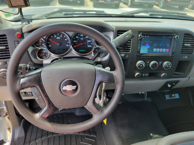 Used 2013 Chevrolet Silverado 2500 W/T image 10