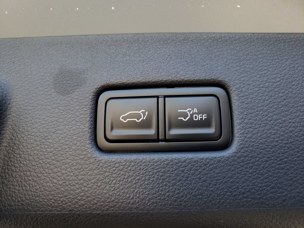 New 2026 Kia Carnival EX FWD image 8