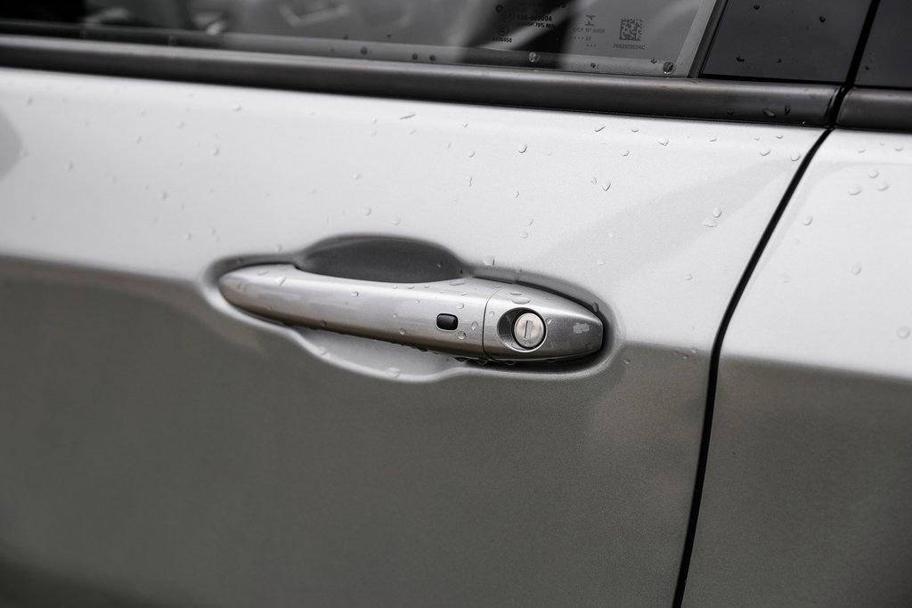 Used 2022 Jeep Compass Latitude image 50