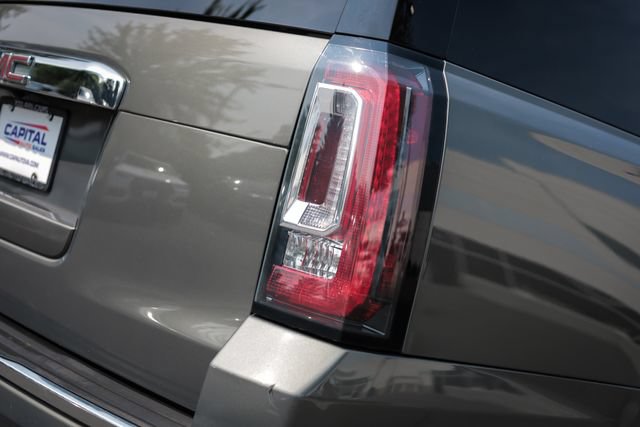 Used 2017 GMC Yukon XL Denali w/ Open Road Package AWD/4WD image 14